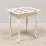 1597 8330 SERVING TABLE